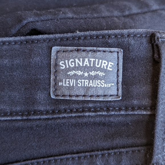 Signature Levi Strauss & Co. Modern Skinny Pants/Jeans in Black - Picture 5 of 6